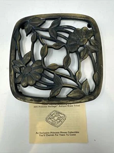 Vintage 80er Jahre Prinzessin Haus antike Oberfläche Messing 7"" Untersetzer - Blumenmuster Gänseblümchen Design - Bild 1 von 6