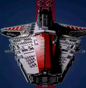 Venator-Class Republic Attack Cruiser – 5374 PCS Compatible Building Block Set - Picture 1 of 5