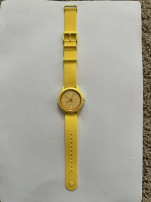 Relógio esportivo Dooney & Bourke I Love Dooney Poppy 38 mm pulseira de borracha movimento suíço - Imagem 1 de 4