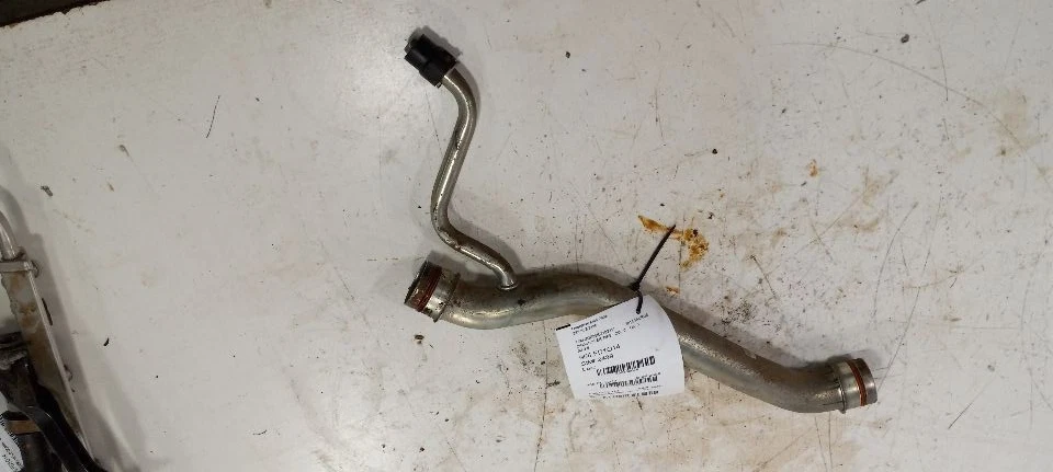 Tubo Ford Taurus Coolant Line Crossover 2013 2014 2015 2016 - Imagem 1 de 4