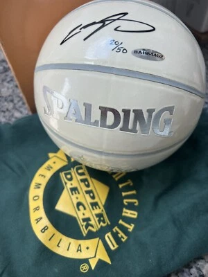 2007 ALL STAR LEBRON JAMES SIGNED LAS VEGAS MINI BASKETBALL UDA AUTOGRAPH SIGNED - Image 1 of 3