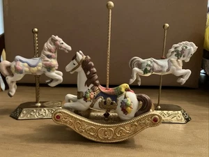 Vintage Horse Figurines & Horse Music Box - Picture 1 of 14