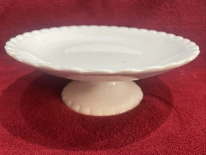 Vintage SOL by J&G Meakin 391413 Bead/scallop Edge Cream Ceramic Cake Stand - Imagen 1 de 11