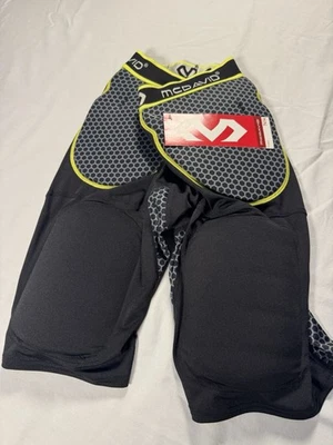 New McDavid MD7414 Rival INTG Girdle Hard-Shell Thigh Guard Black Adult Large - Image 1 of 4