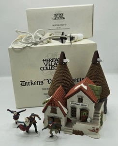 Abt. 56 Dickens Village Bischof Oast Haus und Schlittschuh Party Boxen mit Licht - Bild 1 von 14