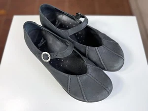 VGC 40 US 9.5 Dansko Nubuck Gray Mary Janes Shoes - Picture 1 of 9