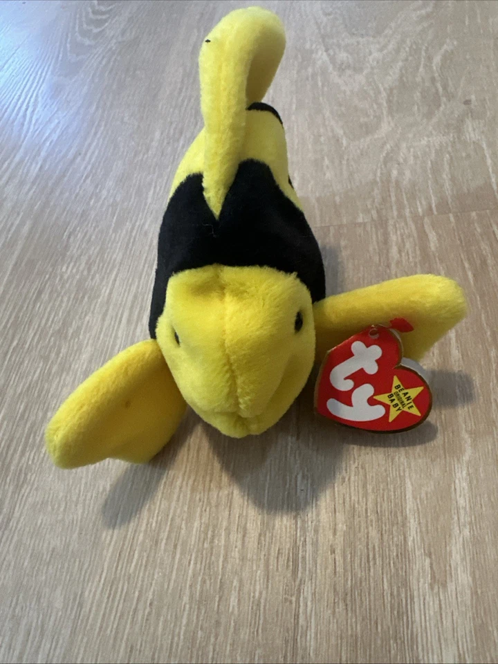 Ty Bean Baby  BUBBLES The Yellow Fish - Image 1 of 4