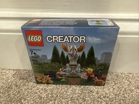 LEGO CREATOR: Fountain (40221) Set New Sealed Creator