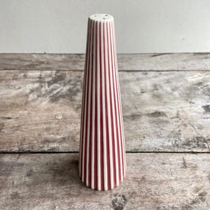 Vintage/Retro Hornsea Summit Red/White Pepper Pot Cruet - 17cm/6.75" High - Picture 1 of 4