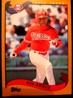 TOPPS 2002 BASEBALL CARD BOB ABREU NO 13 - Image 1 of 2