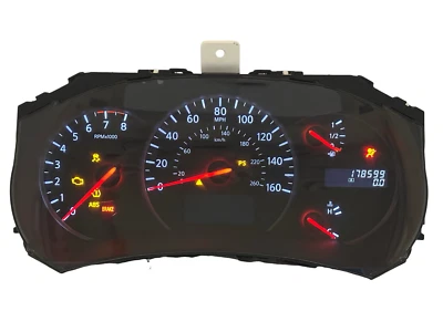 Cuadro de instrumentos velocímetro medidores del panel de instrumentos Nissan Quest 2012 178.599 millas Foto 1 de 3