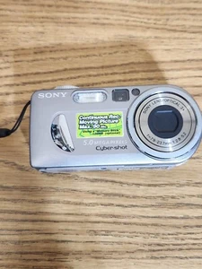 Sony Digital Camera Cybershot DSC-P10 5.0MP Silver W Battery Untested - Picture 1 of 5