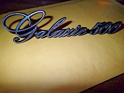 Ford Galaxie 500 1972 emblema dos postes de montaje en la parte trasera D2AB-6550398-AA usado #4 Foto 1 de 4