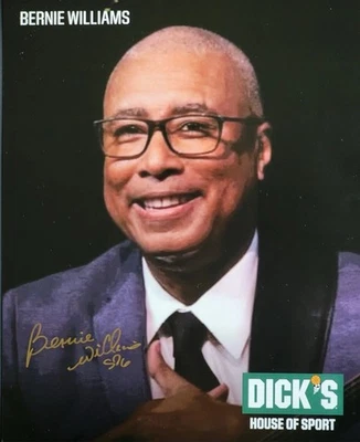 Foto firmada por Bernie Williams de 8x10, automática, béisbol de los Yankees de Nueva York Puerto Rico 🇵🇷 ⚾️ Foto 1 de 4