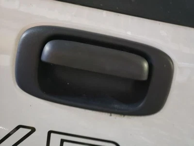 Door Handle Exterior Classic Style Fits 99-07 SIERRA 1500 PICKUP 1097939 - Image 1 of 4