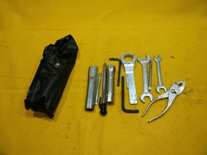 Kawasaki GPX 600 R, ZX600C, Bordwerkzeug mit Tasche - Bild 1 von 6