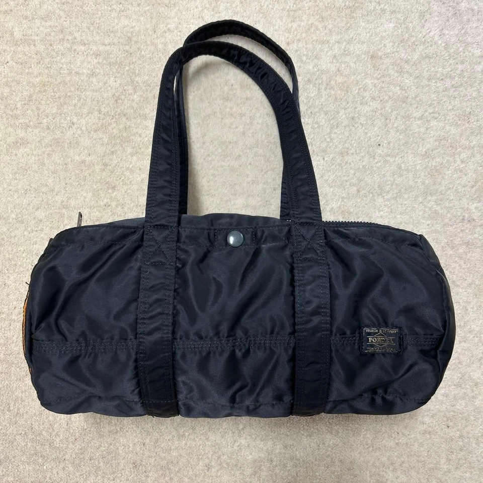 BOLSA DE LONA Porter Yoshida cisterna (L) 8L Negra 622-76987 Foto 1 de 4