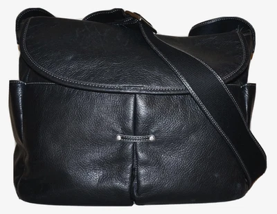 LEVENGER Large Black Leather 12 x 13 Messenger Crossbody Bag *DAMAGED & WORN* - Image 1 of 4