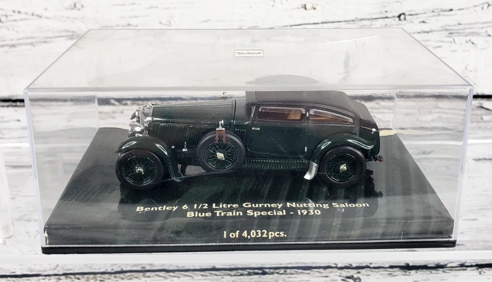 Minichamps Bentley 6 1/2 Litre Gurney Nutting Saloon Blue Train Special 1:43 - Image 1 of 4