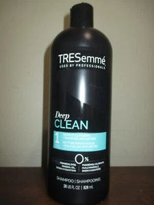 TRESemme Deep Clean Shampoo 28 oz Gently Cleanses 1 wash - Picture 1 of 1