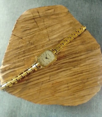  Ladies Vintage  Beautiful Filigree Watch Serviced - Image 1 of 4