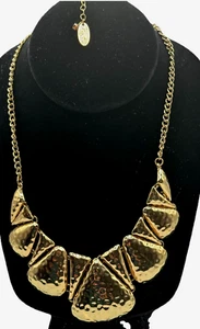 Designer Jules Necklace Signed Statement Goldtone Bib Hammered Chunky MOB WIFE - Picture 1 of 11
