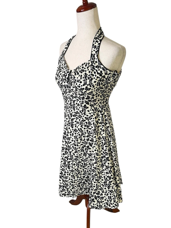 Vestido Halter De Colección Años 90 Y2K Ciudad Triángulos Pequeño Floral Retro Tul Volantes Dobladillo Foto 1 de 4