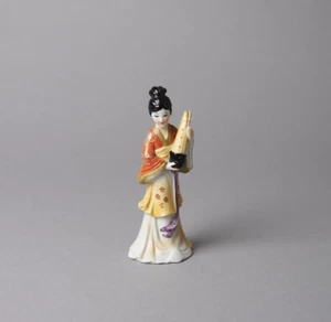 Vintage Chinese Porcelain Female Musician Figurine 20th Century 6 1/4" Tall - Picture 1 of 6