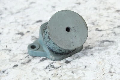 1996 YAMAHA WAVERAIDER 760 Soporte de Motor Motor, Montaje 63M-44517-01-5B Foto 1 de 4