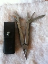 LEATHERMAN FUSE Multitool with Leather Case