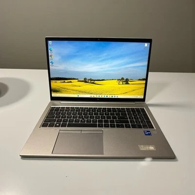 HP EliteBook 850 G8 15.6" FHD i7 11th Gen 3.00GHz 16GB 256GB NVMe SSD Win 11 - image 1 of 4