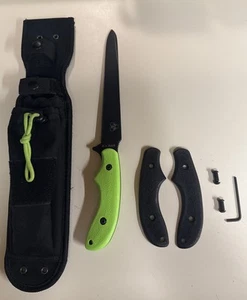 KA BAR ZOMBIE 5703 Knife with Sheath & 2 Sets Of Scales/Hand Grips Green & BLK - Picture 1 of 13
