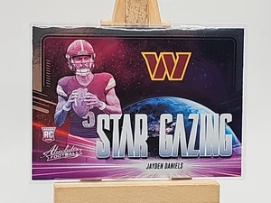 2024 Panini Absolute - Star Gazing #SG-JDS Jayden Daniels (RC) - Picture 1 of 2