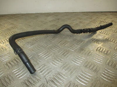 Volkswagen Caddy 2.0 TDi DTR 2023. Tubo/manguera de refrigerante de agua 5Q0121087R 4K Foto 1 de 4