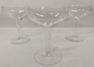 Juego de 3 copas de champán de tallo hueco vintage 1975 ENVÍO RÁPIDO - Imagen 1 de 5