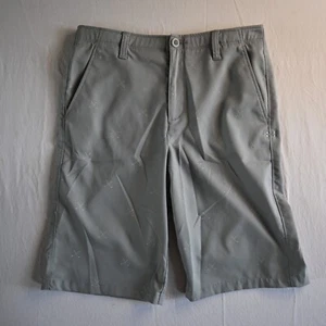 Under Armour 18 Loose UA Golf Shorts Boys Youth Golf Clubs All Over Print Gray - Picture 1 of 10