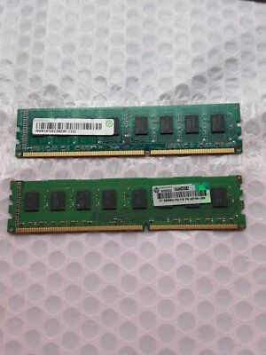 Memoria RAM 4GB DDR3 (1x4GB) PC3-10600U 1333Mhz DDR3 240 pin x DESKTOP No Ecc - Immagine 1 di 4