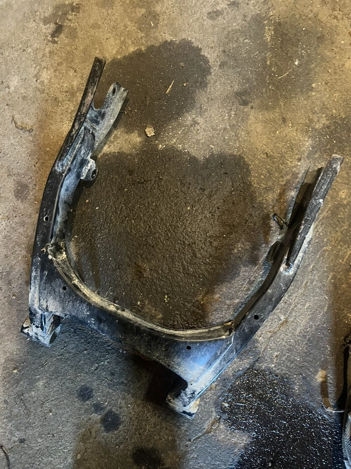 Suzuki Vinson 500 LTA500F 2002 4x4 automático OEM basculante trasero suspensión trasera oscilante Foto 1 de 4