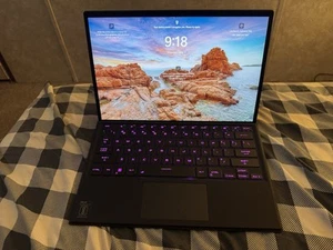 Tablette gaming ASUS ROG Flow Z13 GZ301ZE 13,4" tactile i9-12900H 16 Go 1 To 3050 Ti - Photo 1/4