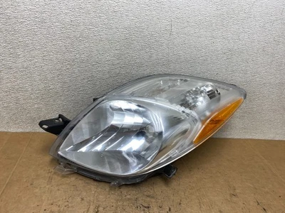 Faro halógeno conductor izquierdo Toyota Yaris 2006-2008 hatchback T5137 DW Foto 1 de 4