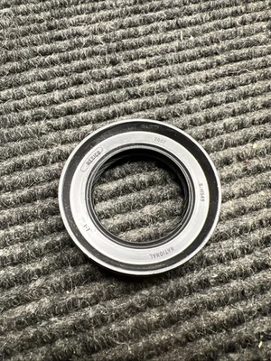 Sello de eje de salida National Oil Seals 2007N Foto 1 de 4