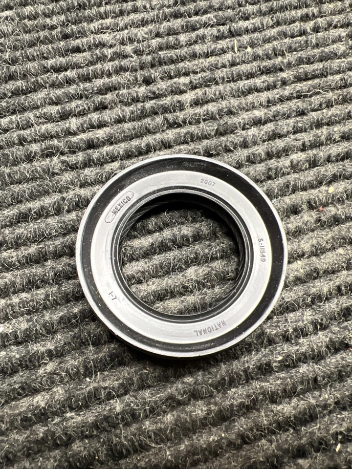 Уплотнение выходного вала National Oil Seals 2007N - Изображение 1 из 4