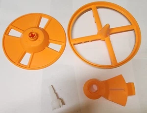 Baby Brezza Formula Pro Ricambi FRP0046 Coperchio Bloccaggio e Ruote - Foto 1 di 13
