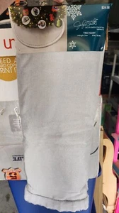 Jaclyn Smith Collection 52" Tree Skirt - Midnight Clear - Christmas Decoration - Picture 1 of 6