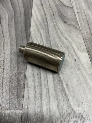 SIEMENS 3RG4014-3AG01 INDUCTIVE SENSOR 10.34V DC pnp #4033PT192 - Image 1 of 3