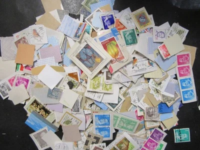 Box o lot of worldwide stamps on paper New & Used 1Lbs 27oz tare*** (BOX3) - Image 1 of 4