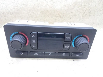 Control de clima de temperatura automático x2 15814152 para 05-06 GMC ENVIY w66-200839 Foto 1 de 4