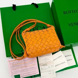 Bottega Veneta Mini Loop Camera Bag Crossbody 1228 146282026 - Picture 1 of 8