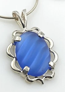 VINTAGE .925 Sterling Silver & Frosted Glass Decorative Pendant Necklace, 16" - Picture 1 of 8
