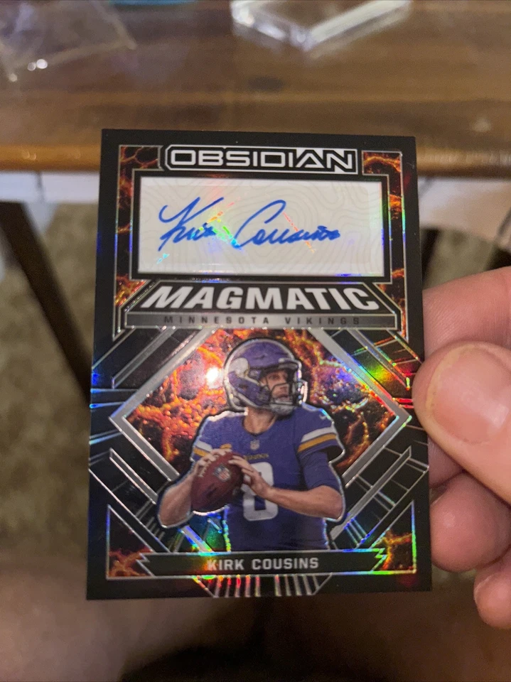2022 Kirk cousins obsidian magnetic refractor auto/49 - Image 1 of 2